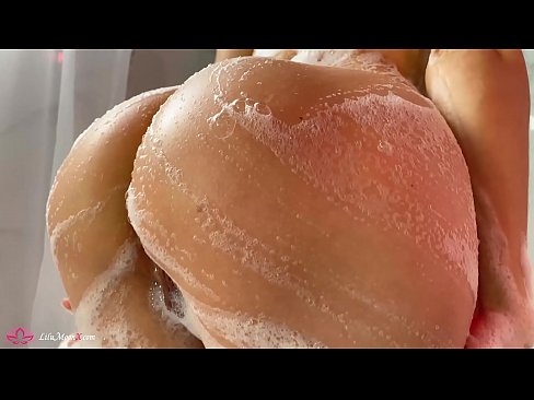 ❤️ Brunette Masturbates obo pẹlu Vibrator to Intense Orgasm ni Shower ️❌ Iwa onihoho furo